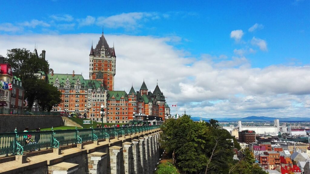 CANADA TOUR Quebec City Travel Guide
